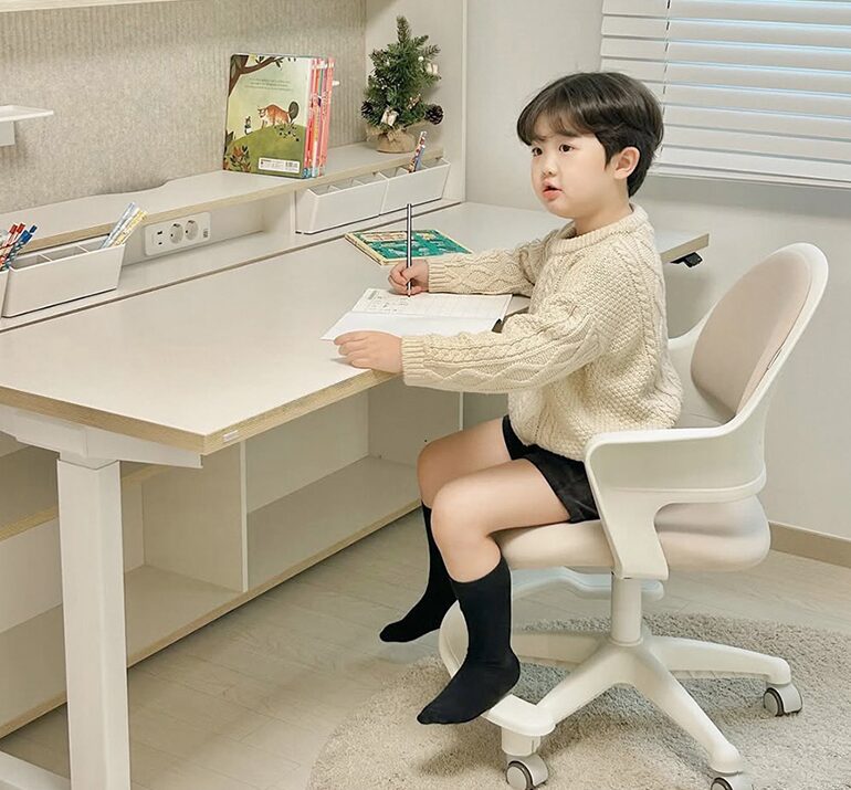 에르먼 아보 무회전 어린이 초등학생의자 + 발받침 세트, 오트베이지 상세 이미지 1